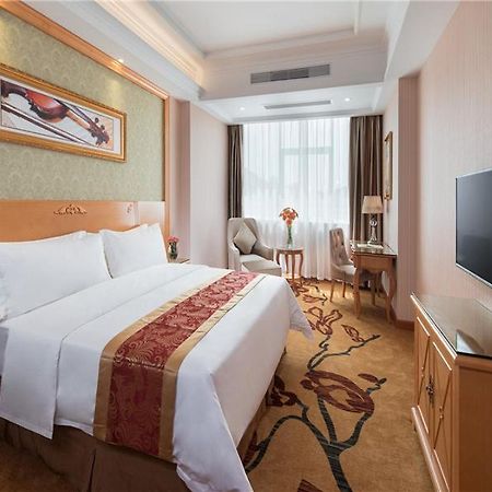 Vienna Hotel Tianbao Road Shenzhen Dış mekan fotoğraf